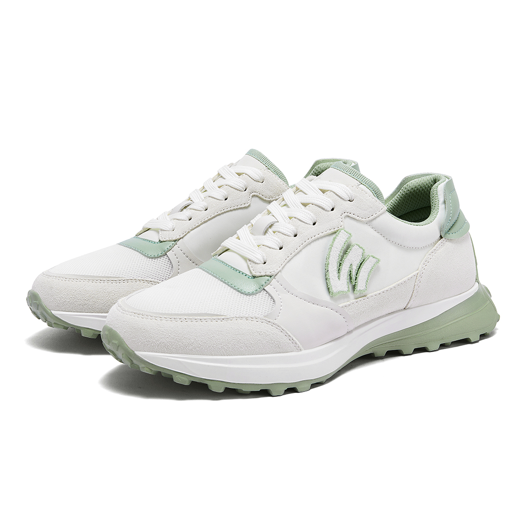 2025女款复古拼接运动鞋